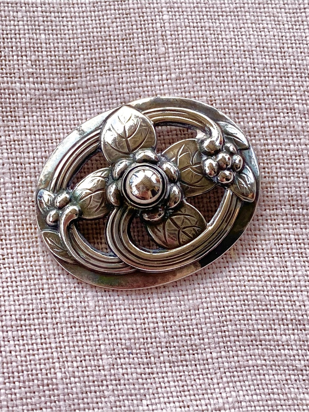 Vintage Georg Jensen Sterling Silver Flower oval Brooch #138